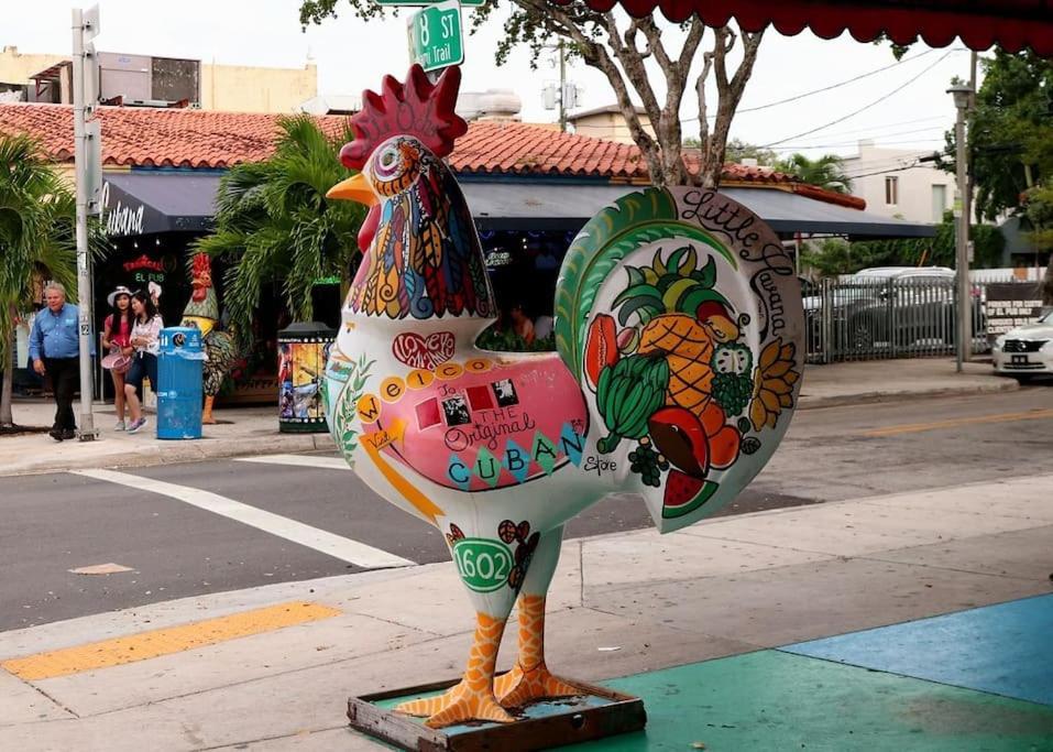 Amazing Experience In Calle Ocho Miami Eksteriør bilde